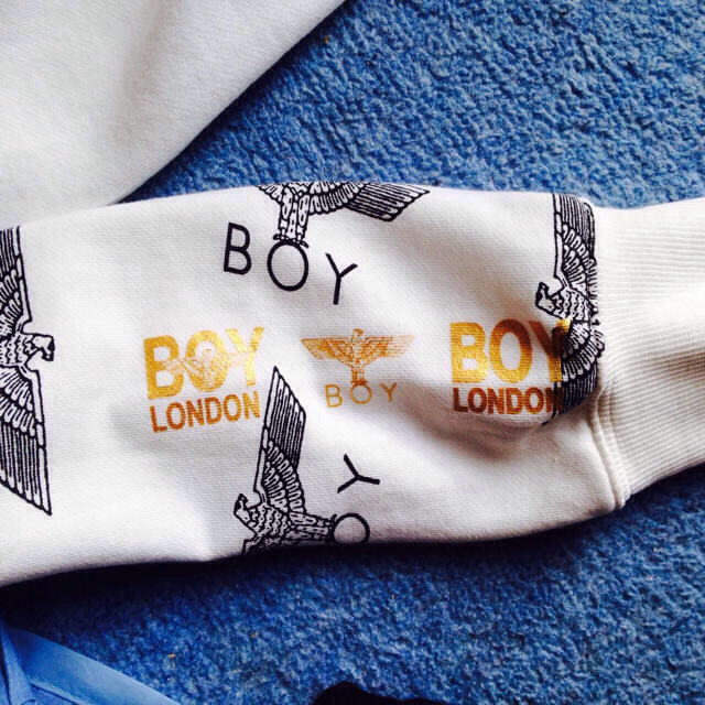 Boy London(ボーイロンドン)のゆた様 お取り置き中。４/16まで。 レディースのトップス(トレーナー/スウェット)の商品写真