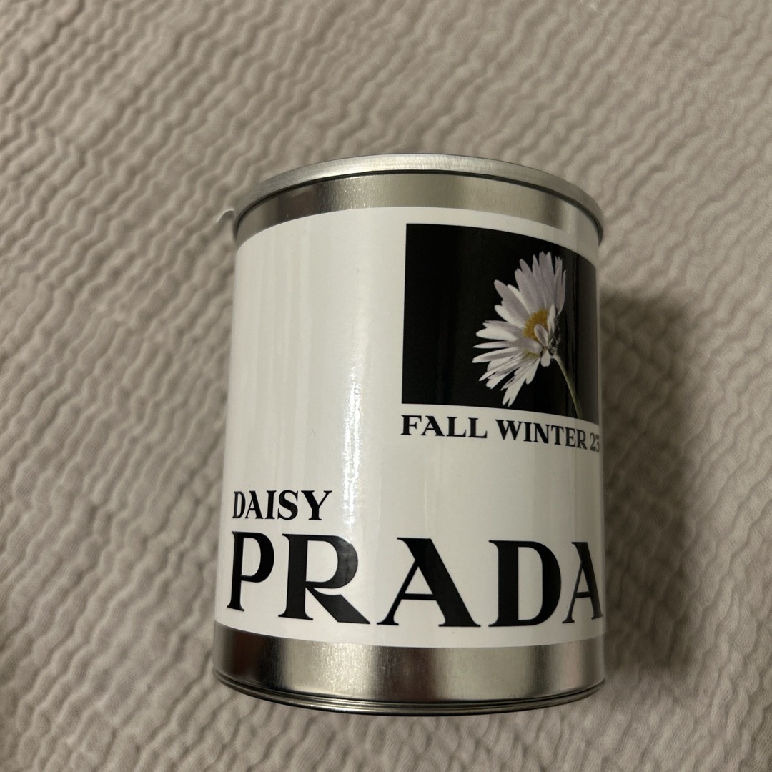 PRADA(プラダ)のPRADA ノベルティー　フラワーポット エンタメ/ホビーのコレクション(ノベルティグッズ)の商品写真