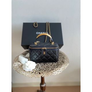 シャネル(CHANEL)のCHANELヴァニティー　黒　未使用(ショルダーバッグ)