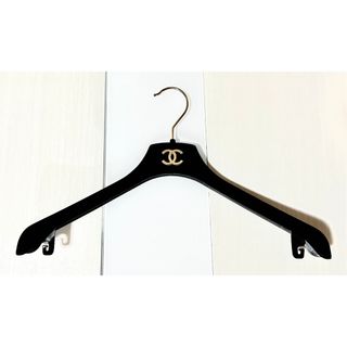 シャネル(CHANEL)のもか様専用♡B☆★CHANEL 細ハンガー シャツ ブラウス シャネル★☆残1(その他)