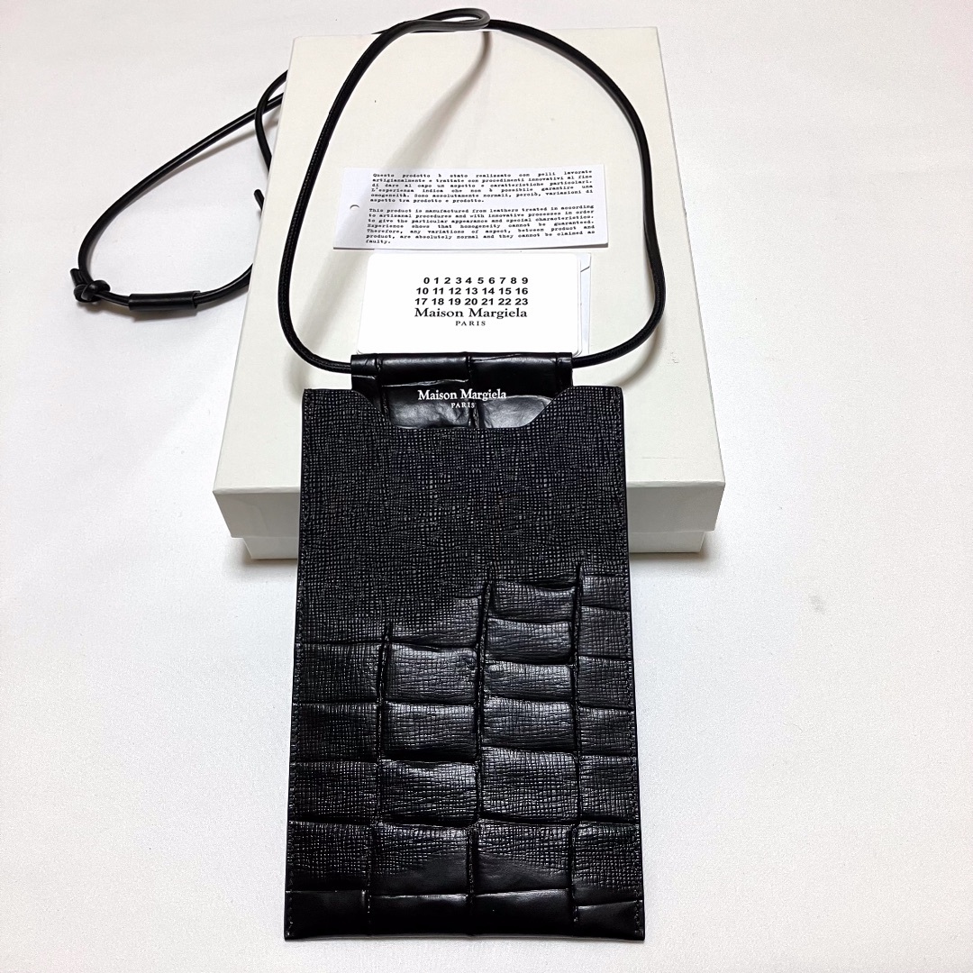 新品　Maison Margiela 22aw スマホポーチ　スマホバッグ Maison Margiela（旧Maison Martin Margiela） - 新品