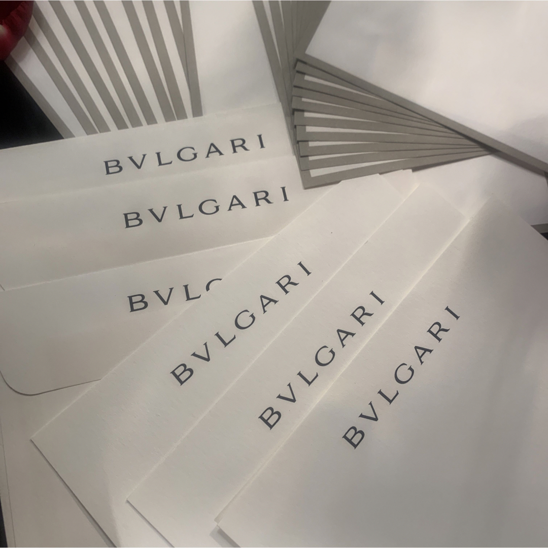 BVLGARI(ブルガリ)のBVLGARI レターセット  非売品 ハンドメイドの文具/ステーショナリー(カード/レター/ラッピング)の商品写真