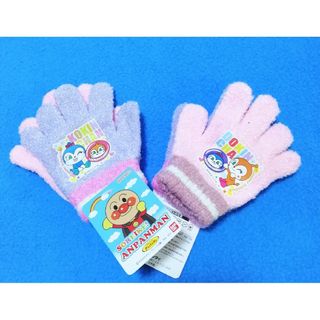 アンパンマン(アンパンマン)の新品　3才～4才　アンパンマン　女の子左右色違い手袋(1セット)(手袋)