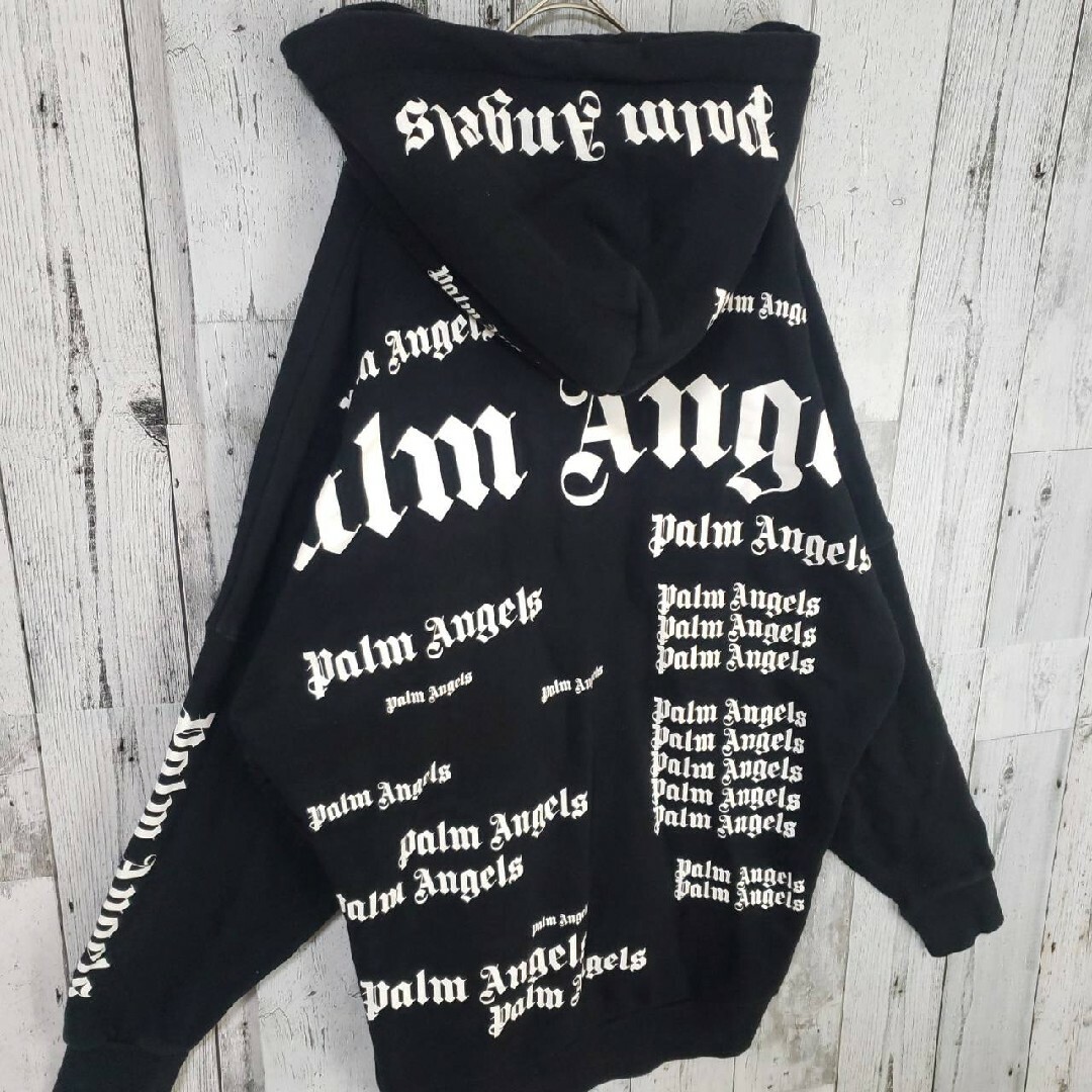 PALM ANGELS(パームエンジェルス)の【希少即完売品】パームエンジェルス　総柄　バッグアーチロゴ　パーカー　正規品　М メンズのトップス(パーカー)の商品写真