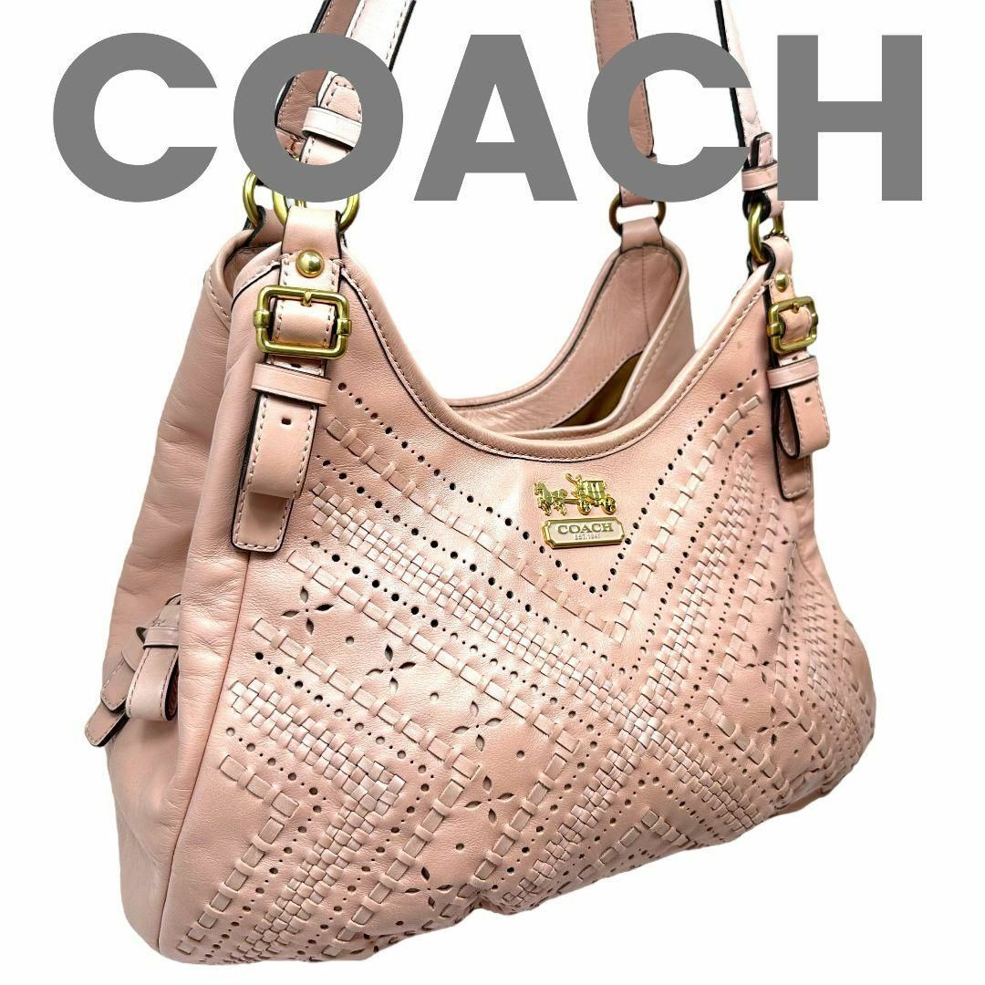 COACH(コーチ)のコーチ　COACH　ショルダーバッグ　カットワークレザー　くすみピンクa0179 レディースのバッグ(ショルダーバッグ)の商品写真