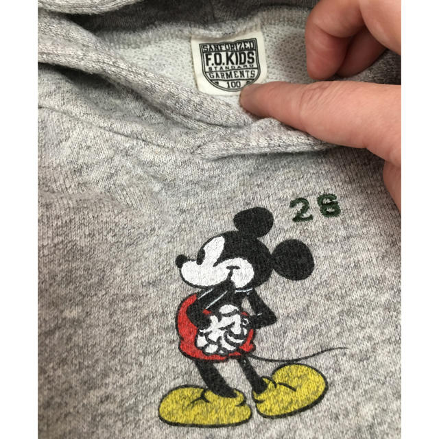 F.O.KIDS(エフオーキッズ)のmickey パーカーワンピ 100 ミムラ様 キッズ/ベビー/マタニティのキッズ服女の子用(90cm~)(ワンピース)の商品写真