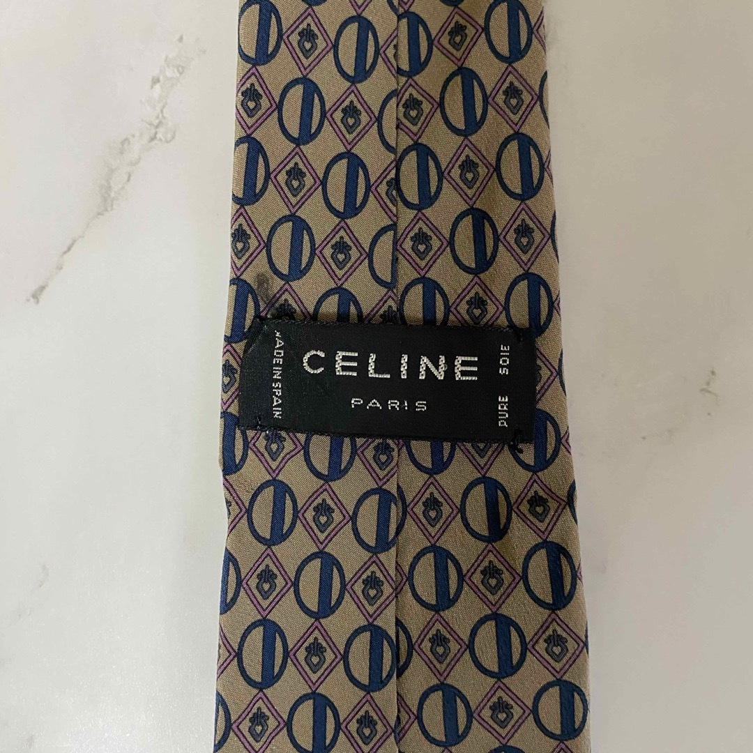 celine(セリーヌ)の【極美品】CELINE メンズ　ネクタイ　総柄　ベージュ　ブルー　ピンク メンズのファッション小物(ネクタイ)の商品写真