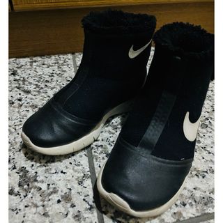 ナイキ(NIKE)のNIKE タンジュンハイ／17cm／ブラック(スニーカー)