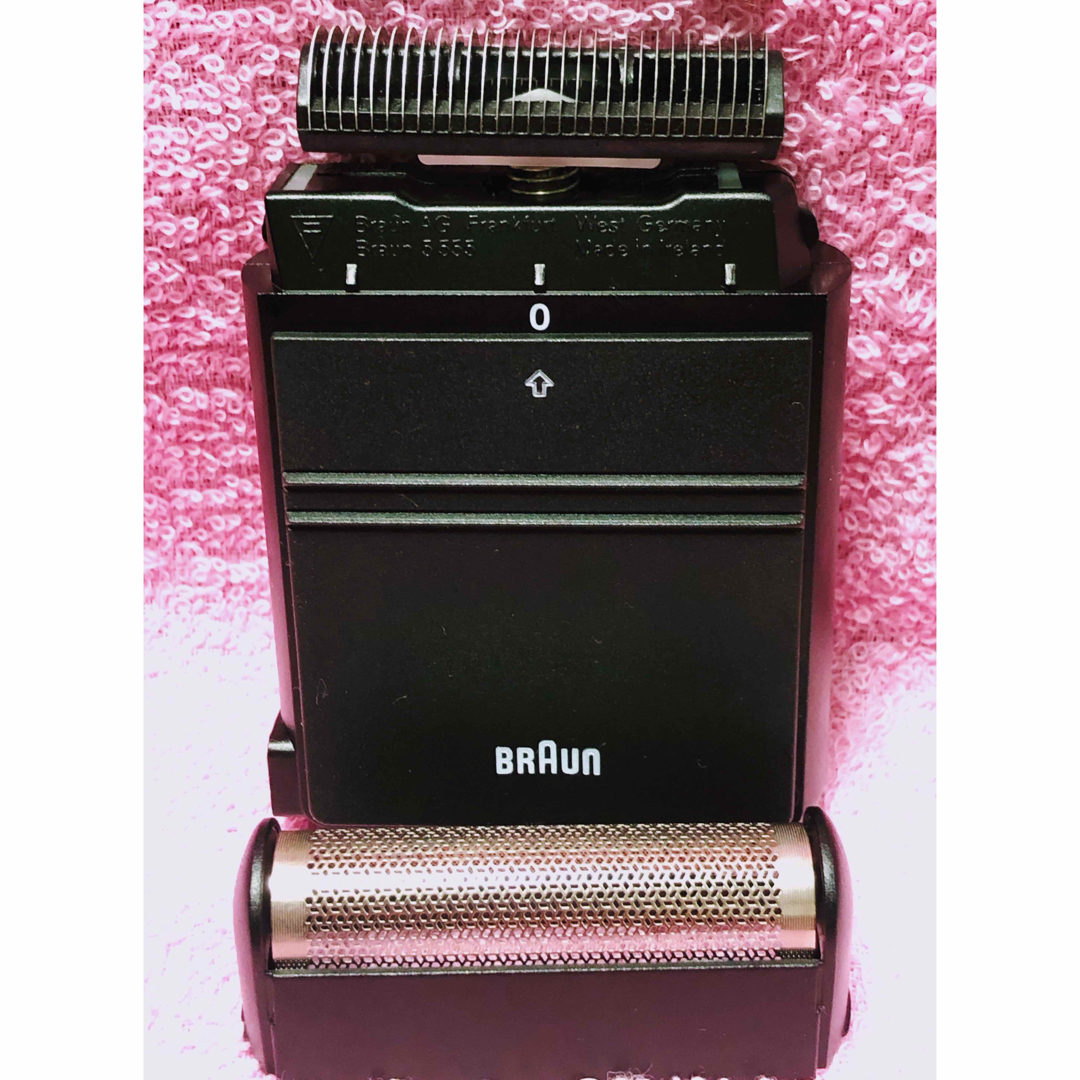 BRAUN - 懐かしい昭和レトロ家電☆BRAUN 電気シェーバーBS 5 555 BRAUN - 懐かしい昭和レトロ家電☆BRAUN 電気シェーバーBS 5 555