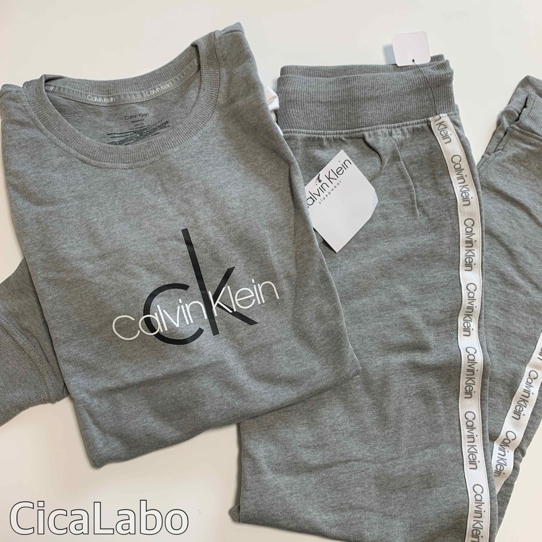 Calvin Klein - 【新品】カルバンクライン トレーナー スウェット Calvin Klein - 【新品】カルバンクライン トレーナー スウェット