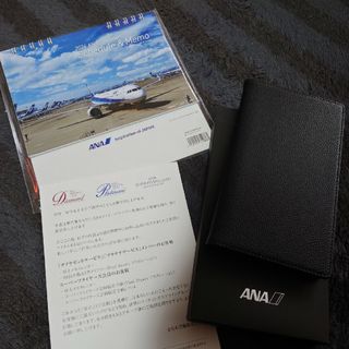 エーエヌエー(ゼンニッポンクウユ)(ANA(全日本空輸))のANA スーパーフライヤーズ限定　手帳・卓上カレンダー2024年版(手帳)