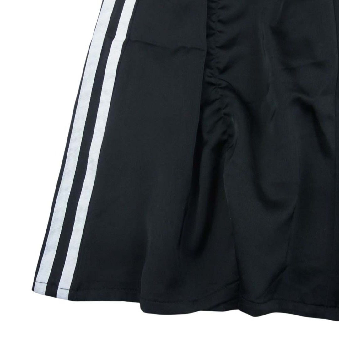 adidas(アディダス)のadidas アディダス FL0039 LONG SATIN SKIRT 3ストライプ サイドライン ロング サテン スカート ブラック系【中古】 レディースのスカート(その他)の商品写真