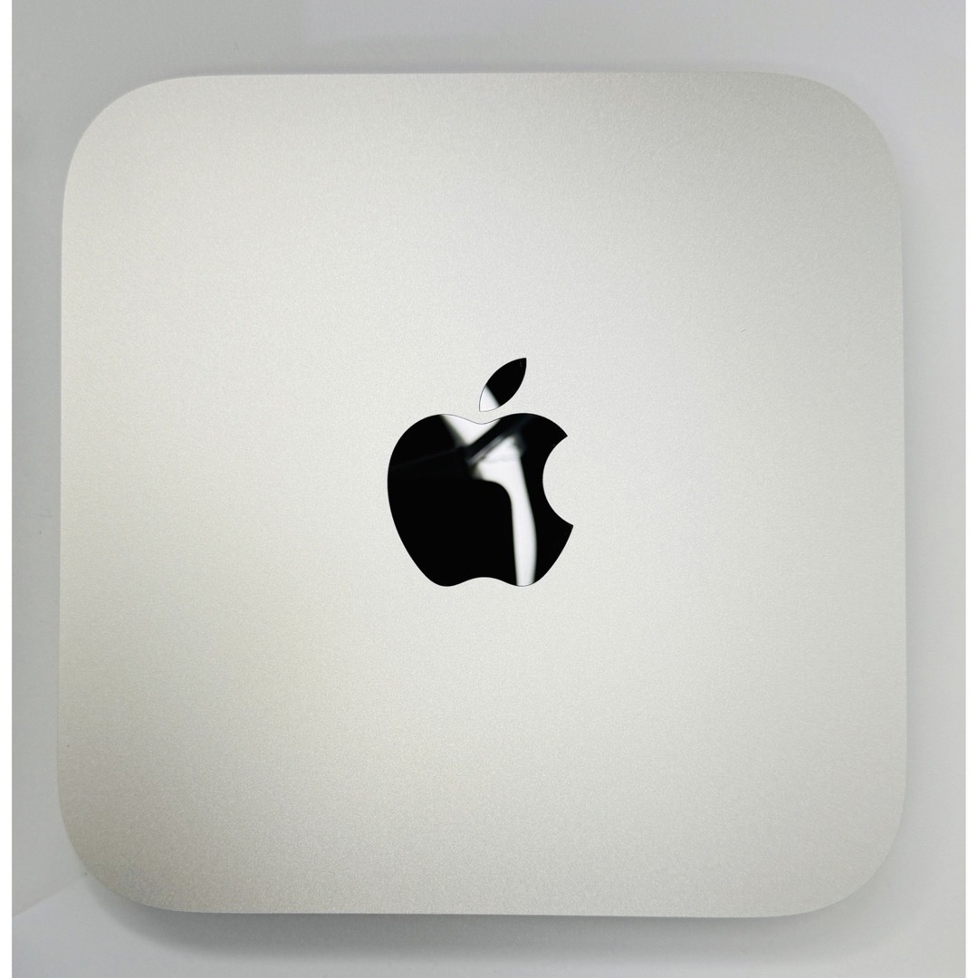 Mac (Apple)(マック)のApple Mac mini M1 16GB 256GB スマホ/家電/カメラのPC/タブレット(デスクトップ型PC)の商品写真