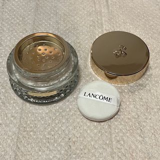 ランコム(LANCOME)のアプソリュ エッセンスインパウダー (フェイスパウダー)