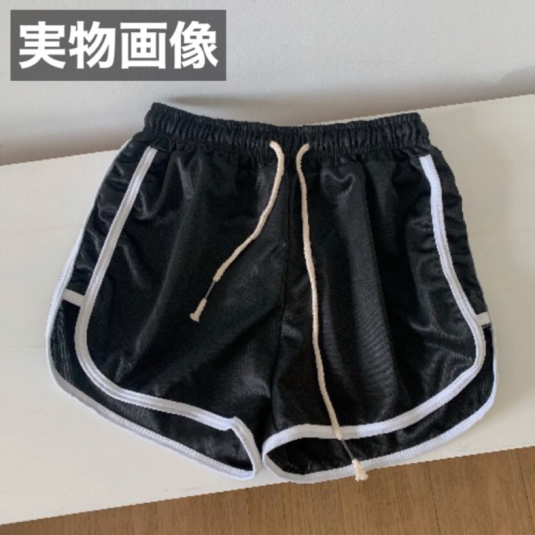 2XL グレー 黒 2枚セット ショートパンツ ルームパンツ 韓国 ラインパンツ レディースのパンツ(ショートパンツ)の商品写真