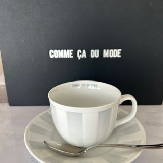 コムサデモード(COMME CA DU MODE)の【新品未使用】コムサデモード カップ&ソーサペアセット(食器)