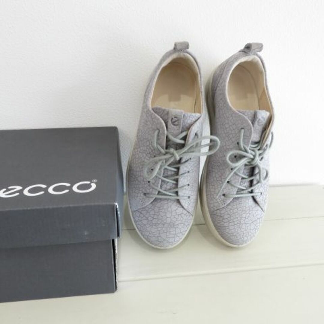 ECCO(エコー)のecco エコー ST.1 W レーザー　スニーカー　グレー　３５ レディースの靴/シューズ(スニーカー)の商品写真