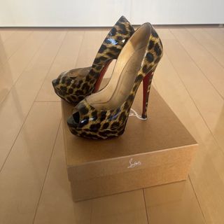 クリスチャンルブタン(Christian Louboutin)のLouboutin ルブタン  パンプス 36 1/2(ハイヒール/パンプス)