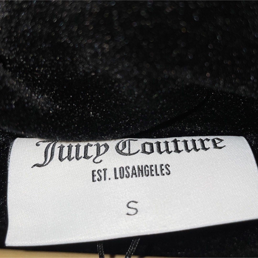 Juicy Couture(ジューシークチュール)のJUICY COUTURE ベロア パファー ジャケット スートン キラキラ レディースのジャケット/アウター(ブルゾン)の商品写真