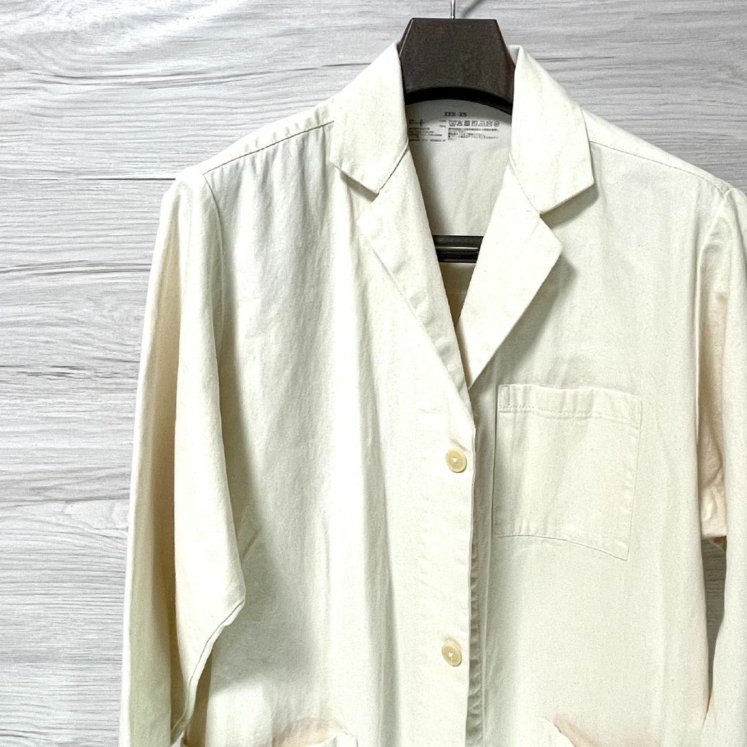 【無印】スプリングコート 生成 S ホワイト ステンカラー おしゃれ かっこいい メンズのジャケット/アウター(ステンカラーコート)の商品写真