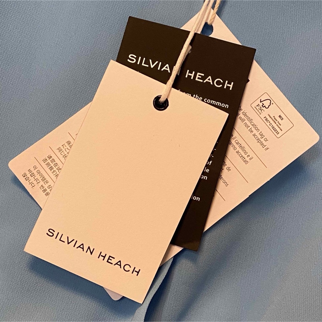 新品タグ付き SILVIAN HEACH カシュクールノースリーブブラウス レディースのトップス(シャツ/ブラウス(半袖/袖なし))の商品写真