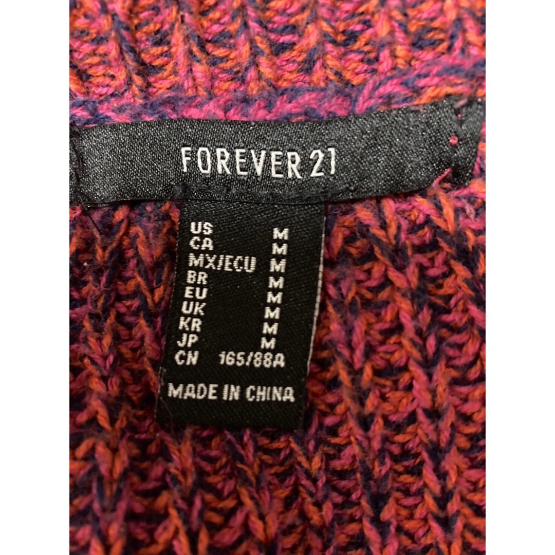 FOREVER 21(フォーエバートゥエンティーワン)のForever21  レディースニット　M レディースのトップス(ニット/セーター)の商品写真