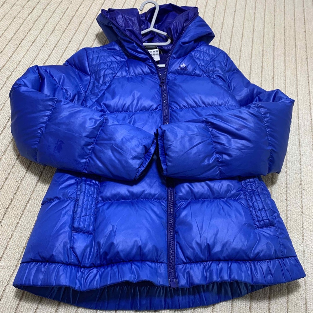 adidas(アディダス)のダウンアウター　adidas キッズ/ベビー/マタニティのキッズ服男の子用(90cm~)(コート)の商品写真