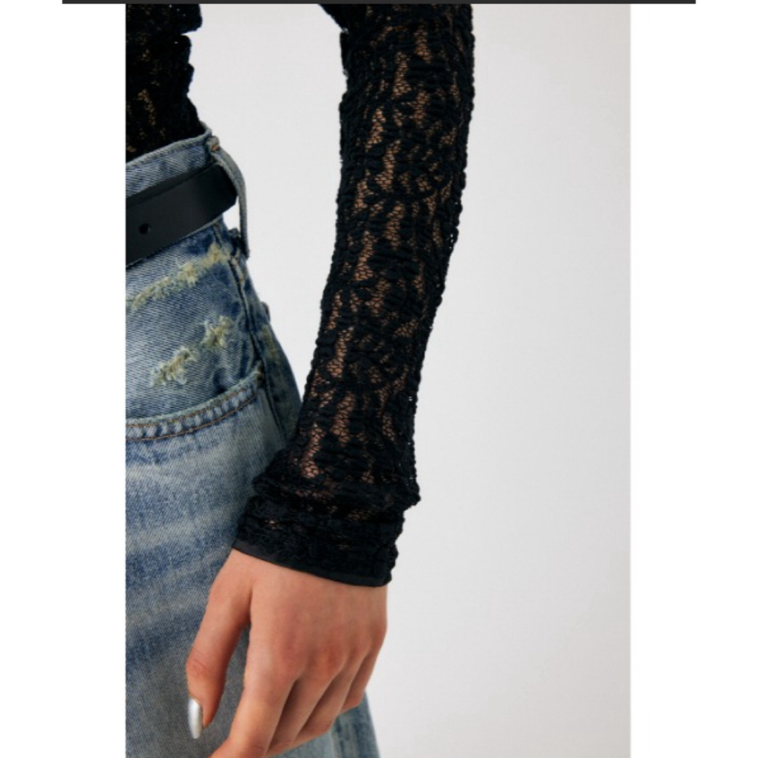 Ungrid(アングリッド)のMOUSSY BACK OPEN LACE CUT トップス レース ブラック レディースのトップス(カットソー(長袖/七分))の商品写真