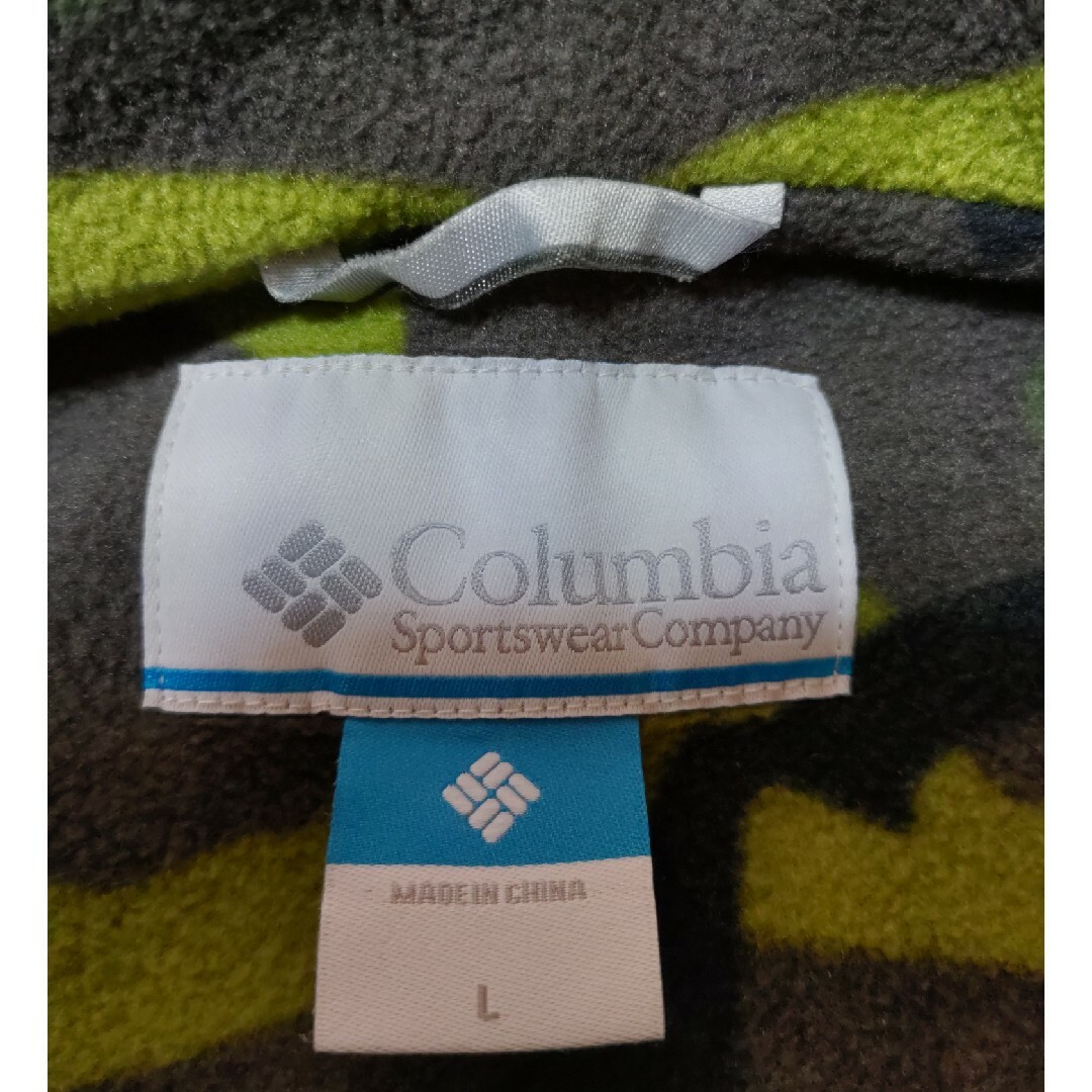 Columbia(コロンビア)のメンズ✻Columbia カーキ色　裏地フリース　迷彩柄　ジャンパー✻サイズＬ メンズのジャケット/アウター(その他)の商品写真