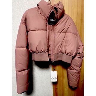 ザラ(ZARA)の新品未使用！ZARA クロップドパフジャケット(ダウンジャケット)