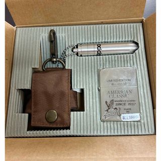 ジッポー(ZIPPO)のZIPPOライターとオイルセット(タバコグッズ)