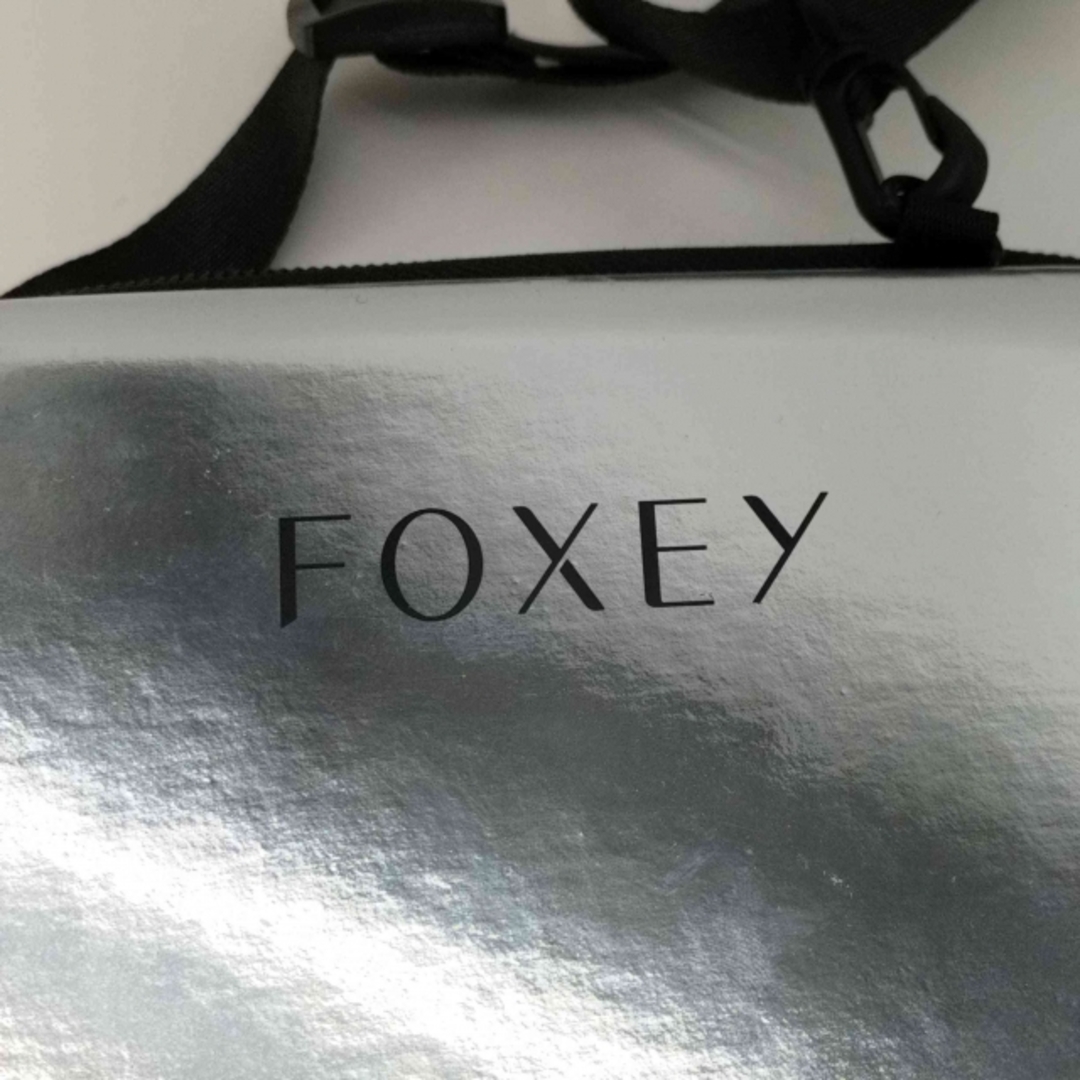 FOXEY(フォクシー)のFOXEY(フォクシー) トランク型 ミニ 2way ショルダーバッグ ポーチ レディースのバッグ(ショルダーバッグ)の商品写真