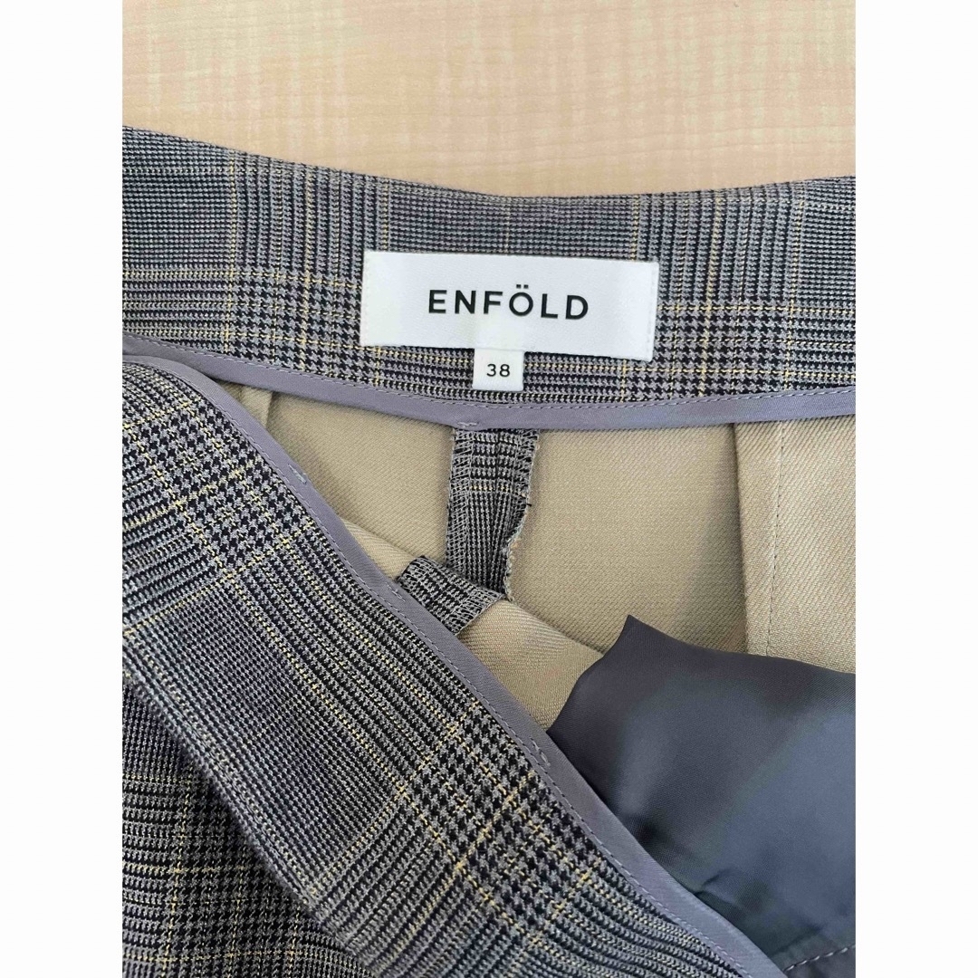 ENFOLD(エンフォルド)の【値引きしました】ENFOLD エンフォルド チェッククロップドパンツ レディースのパンツ(クロップドパンツ)の商品写真