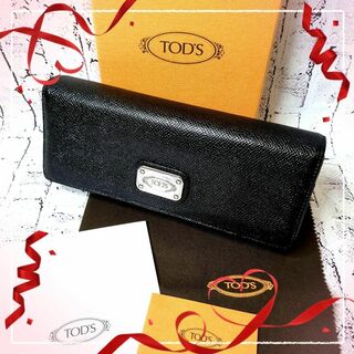 TOD's（トッズ）二つ折り財布　レディース　ブラック　未使用