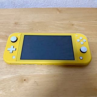 Nintendo Switch Lite イエロー(家庭用ゲーム機本体)