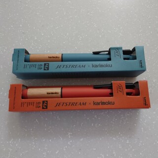 カリモクカグ(カリモク家具)のジェットストリーム×カリモク 4色ボールペン&シャープ0.5mm 2本セット(ペン/マーカー)