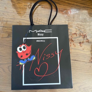 マック(MAC)のNissy × M.A.Cコラボ(ミュージシャン)