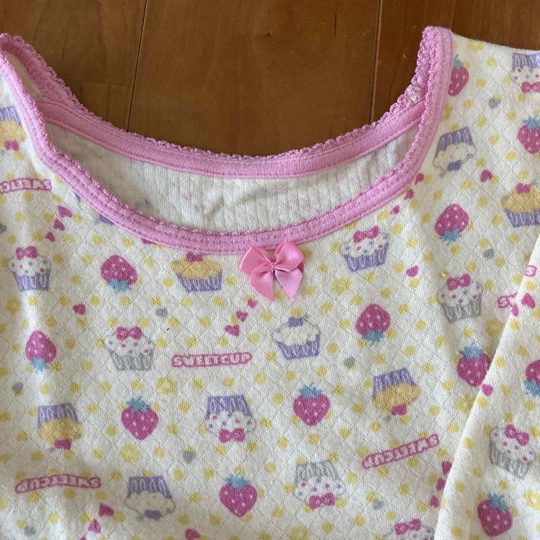 西松屋(ニシマツヤ)の肌着120センチ　２枚 キッズ/ベビー/マタニティのキッズ服女の子用(90cm~)(下着)の商品写真