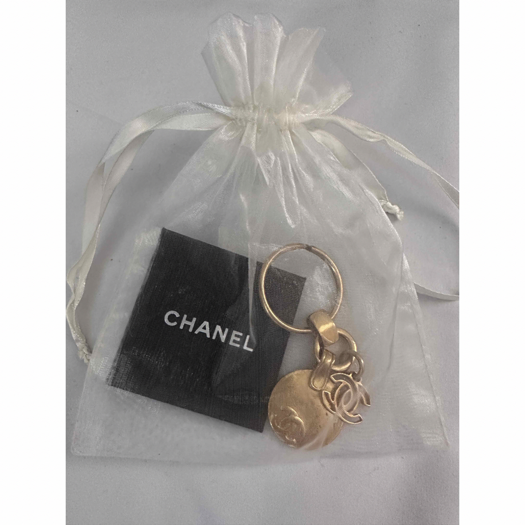 CHANEL - CHANEL《キーリング・バッグチャーム》ココマーク CHANEL - CHANEL《キーリング・バッグチャーム》ココマーク