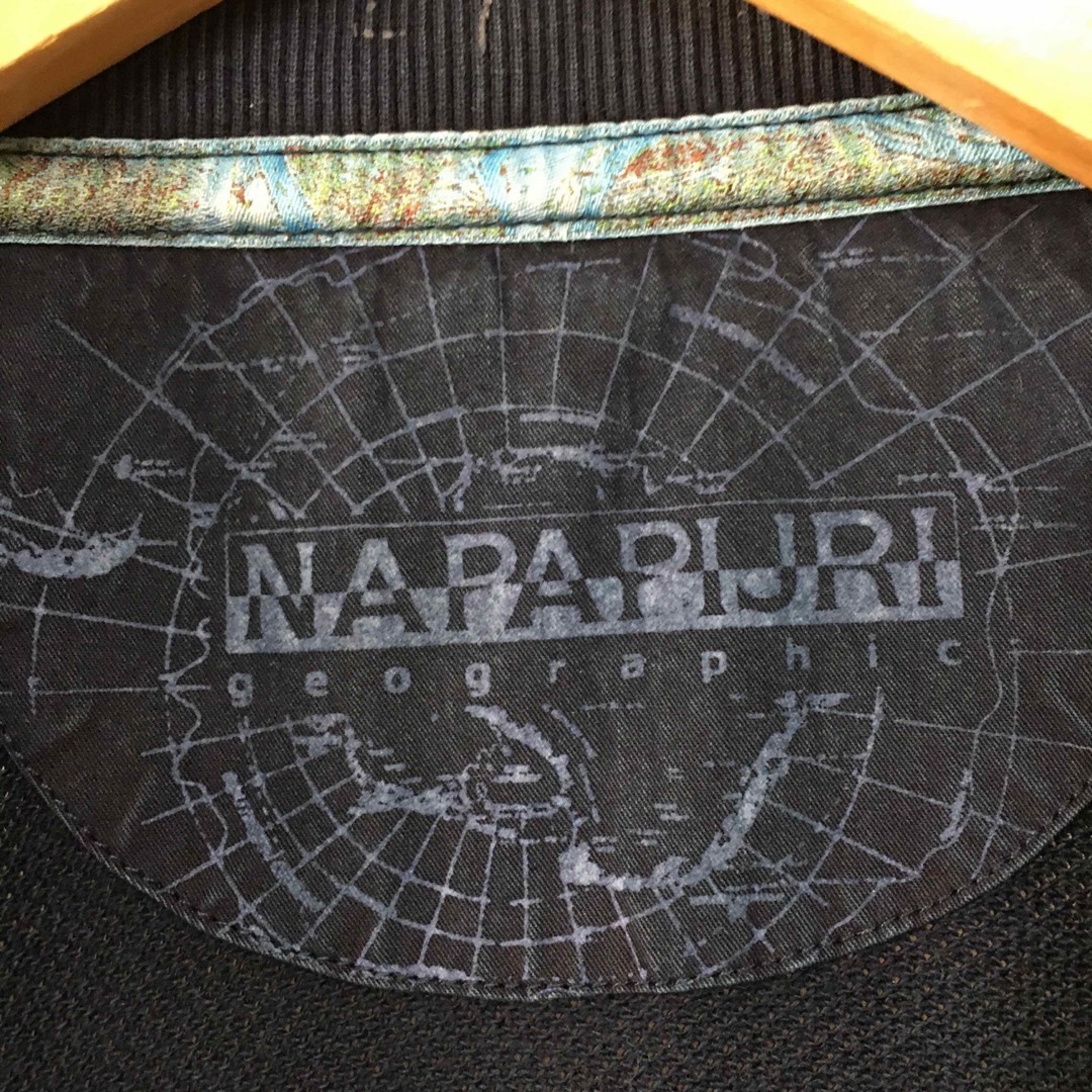 NAPAPIJRI(ナパピリ)のナパピリ 鹿の子地 ジャケット M ネイビー NAPAPIJRI メンズのジャケット/アウター(その他)の商品写真