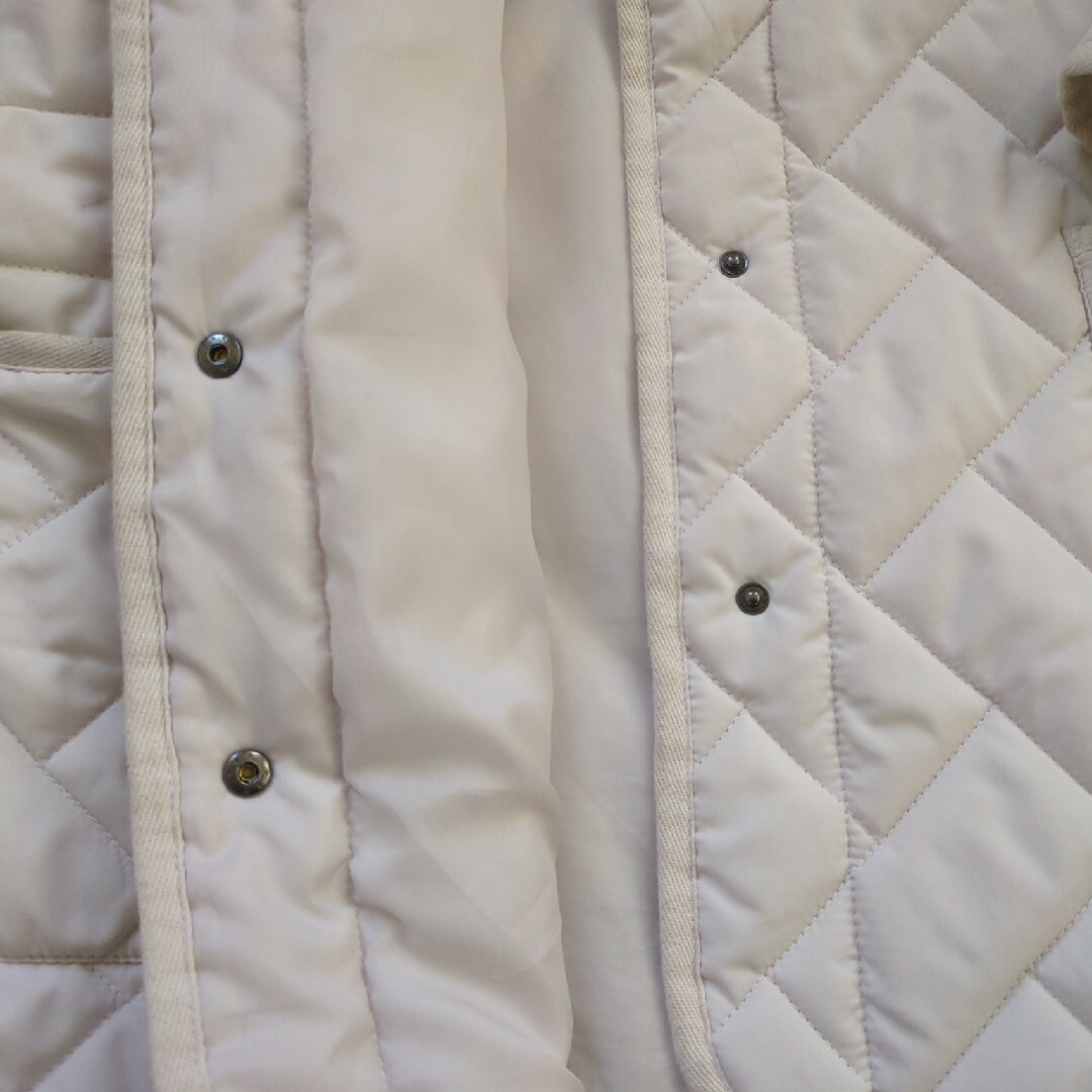 UNIQLO(ユニクロ)のZOZOで購入した キルティングアウター オフホワイト レディースのジャケット/アウター(ブルゾン)の商品写真