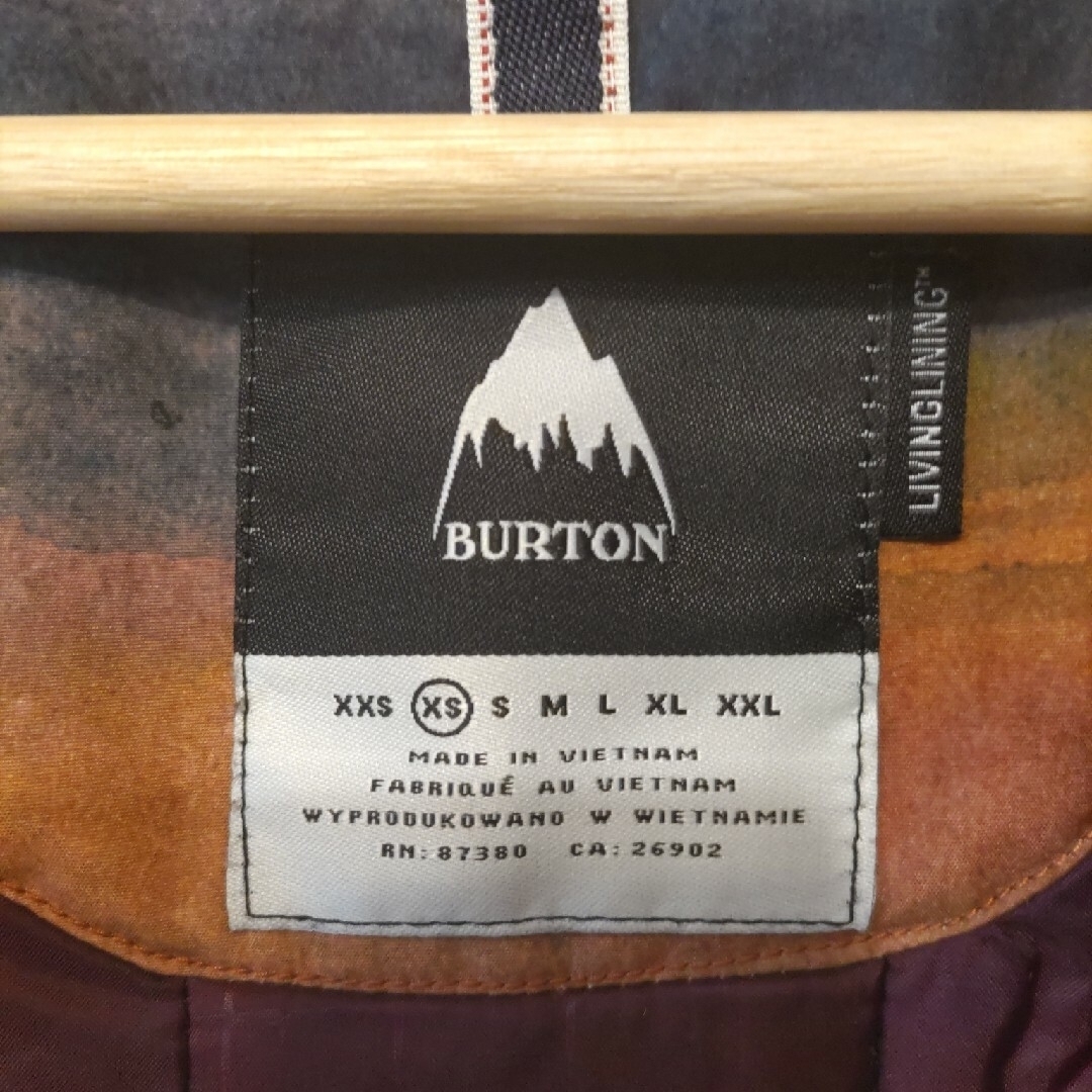 BURTON(バートン)の★お値下★BURTON バートン Shell Jacket スノボーウェア スポーツ/アウトドアのスノーボード(ウエア/装備)の商品写真