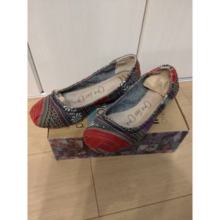 トムズ(TOMS)のトムスパンプス24.0(スリッポン/モカシン)