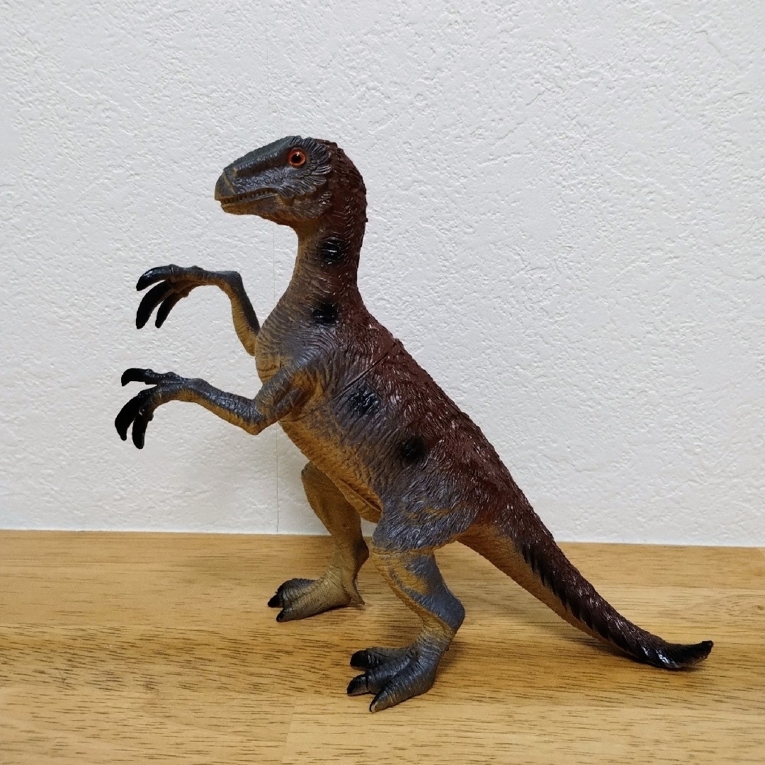 【新品・未使用】恐竜 ソフビ フィギュア おもちゃ 6点セット