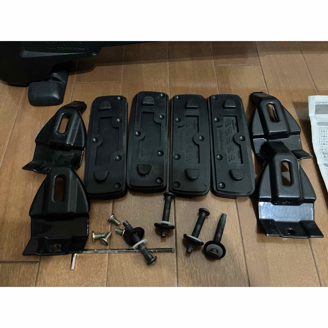 INNO UK723 dual  + fit hook set K262 自動車/バイクの自動車(車外アクセサリ)の商品写真