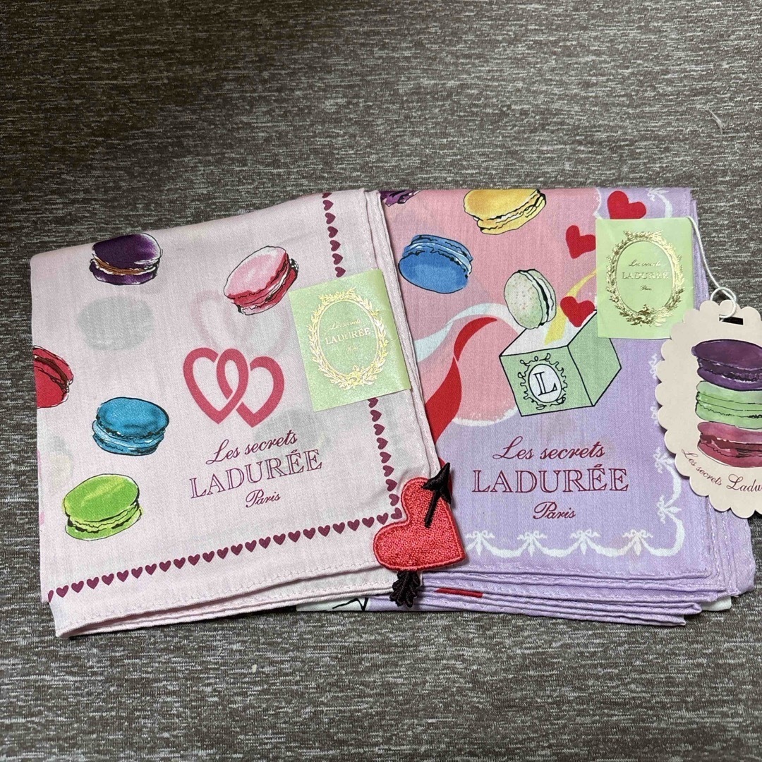 LADUREE(ラデュレ)のラデュレハンカチ2枚 レディースのファッション小物(ハンカチ)の商品写真