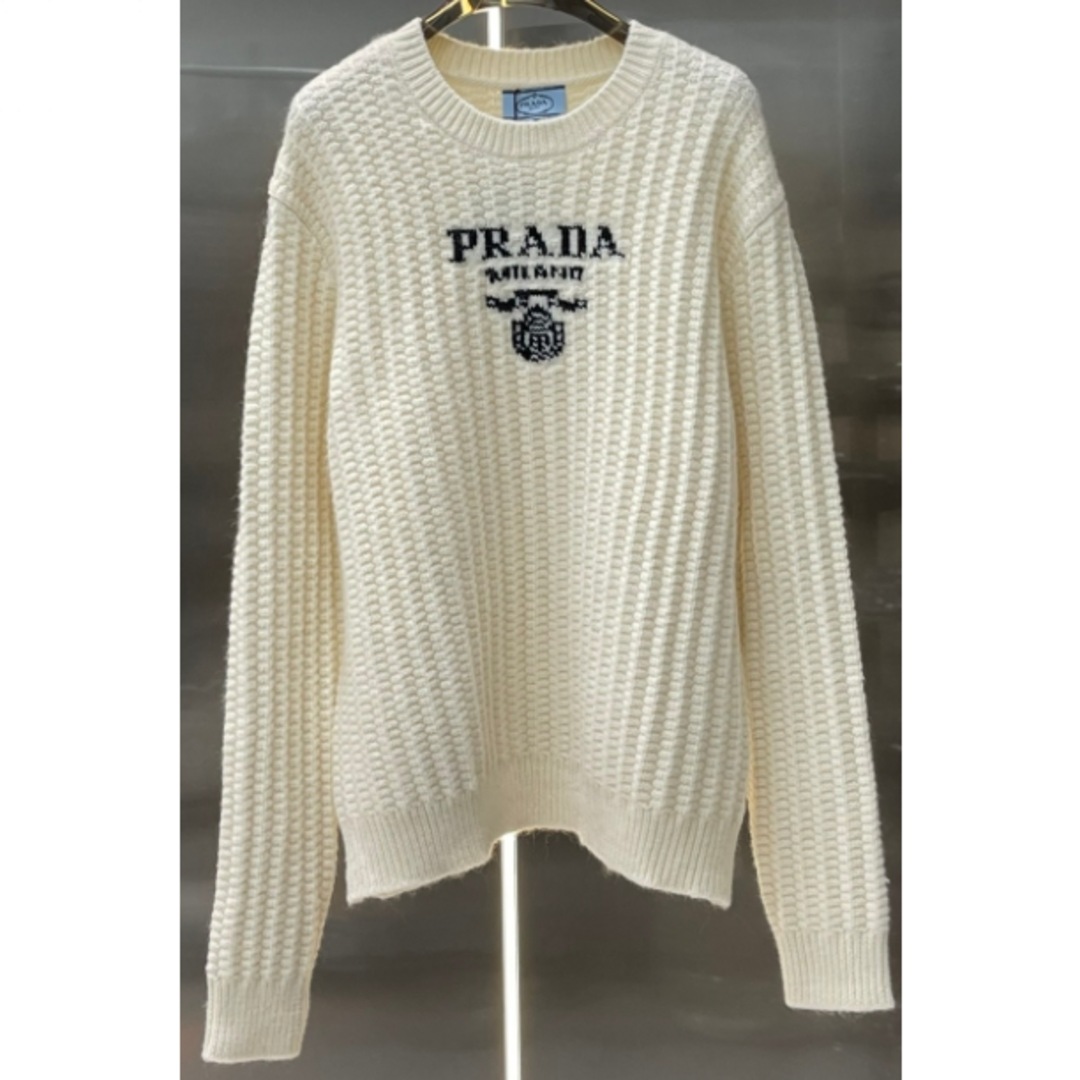 【人気商品】プラダ❤PRADA ニットセーターのサムネイル