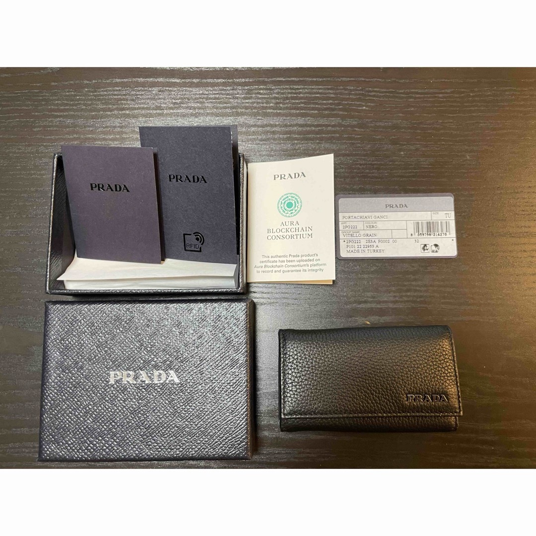 PRADA(プラダ)の【新品未使用】プラダ　キーケース　ヴィッテログレイン  PRADA メンズのファッション小物(キーケース)の商品写真