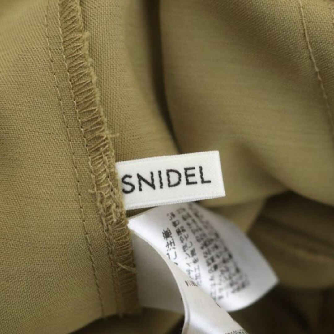 SNIDEL(スナイデル)のスナイデル 22AW デザインプリーツミディスカート ロング ミモレ ベージュ レディースのスカート(ロングスカート)の商品写真