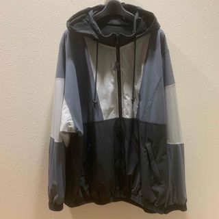 ビームス(BEAMS)の【新品 未使用品】beams Gerry(マウンテンパーカー)